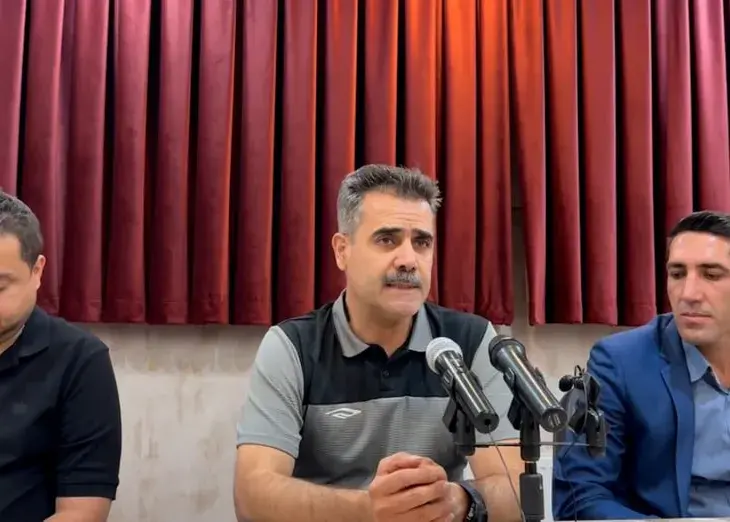 تعیین سرنوشت نیمکت نفت آبادان در انتظار وضعیت سیروس پورموسوی