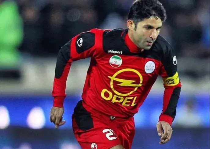 وحید هاشمیان، سرمربی جدید پرسپولیس؛ تداوم سنت بازیکن-سرمربی در جمع سرخ‌ها