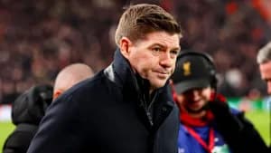 جرارد: صلاح باید از اظهاراتش عقب‌نشینی کند