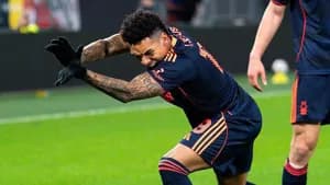 پایان ۳۰ سال انتظار با گل ایگور ژسوس برای ناتینگهام فارست