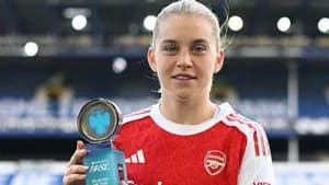 درخشش السیا روسو در پیروزی آرسنال مقابل اورتون