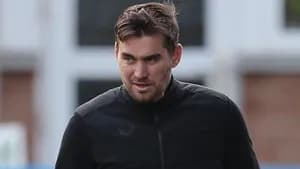 کناره‌گیری مایکل جالی از سرمربیگری بری پس از اعتراض هواداران