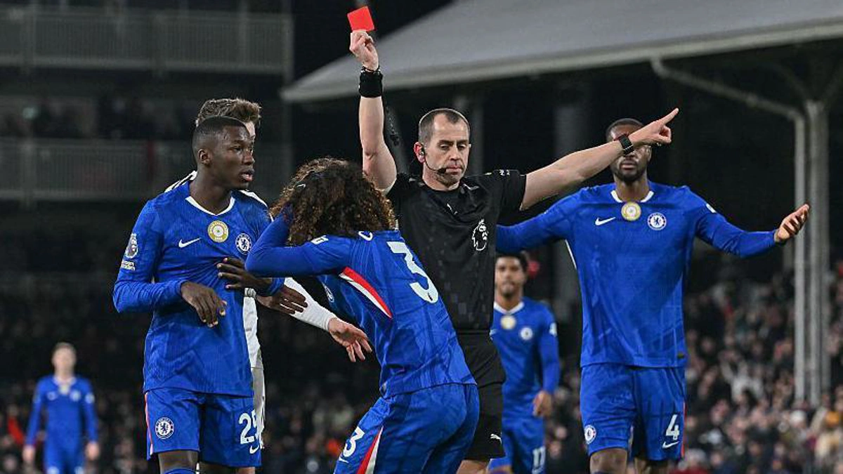 بررسی تغییرات پیشنهادی در قوانین فوتبال توسط IFAB: کارت قرمز، آفساید، VAR و زمان بازی