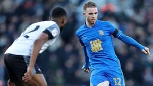 مارک لئونارد از بیرمنگام به صورت قرضی به هارت آف میدلوتیان پیوست