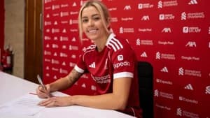 دنیس او'Sالیوان؛ چالش جدید در لیورپول و نقش کلیدی او در تیم زنان