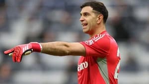 نزدیکی امیلیانو مارتینز به دوراهی بزرگ در استون ویلا