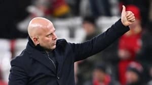 شبی نادر از شادی برای صلاح و اسلات در فصلی پرتلاطم