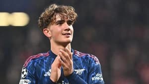 امضای قرارداد اسکالرشیپ نوجوان آرسنال، مکس داومن، با این باشگاه