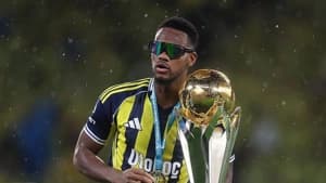 جان دوران؛ مهاجم سابق استون ویلا و رکورد شش باشگاه تا ۲۲ سالگی