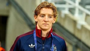 حمایت هاو از آنتونی گوردون پس از انتقادات شییرر و کین