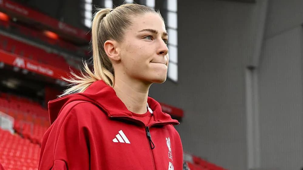 واکنش باشگاه لیورپول به افشای نام ماری هوبینگر در پرونده تعقیب مزاحم