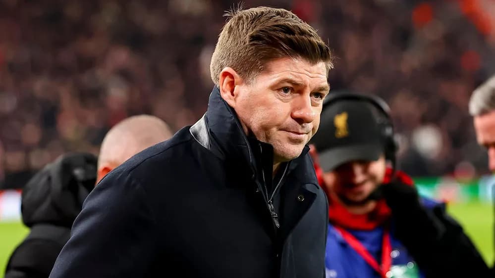 جرارد: صلاح باید از اظهاراتش عقب‌نشینی کند