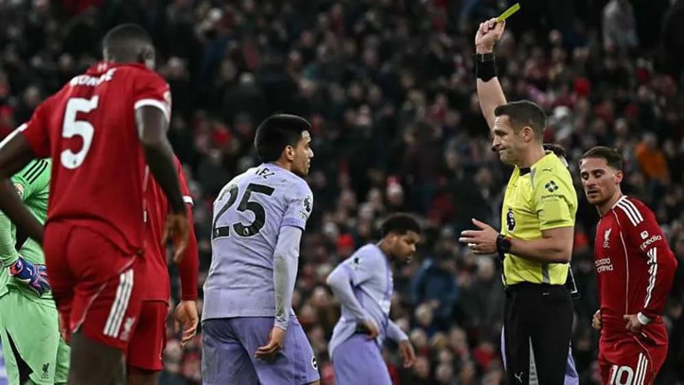 آیا گومز باید به‌خاطر خطا روی ویرتز اخراج می‌شد؟ تحلیل صحنه‌های بحث‌برانگیز VAR هفته لیگ برتر