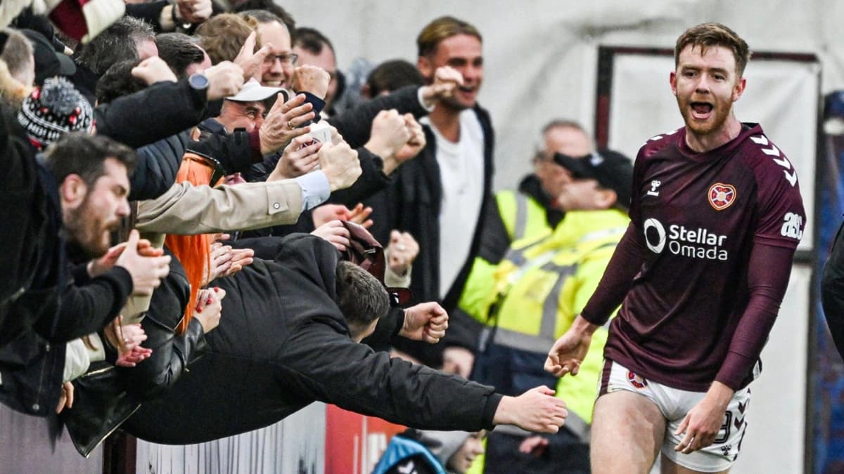 هارتس، مدعی قهرمانی لیگ اسکاتلند؛ مک‌اینس: هنوز بهتر خواهیم شد