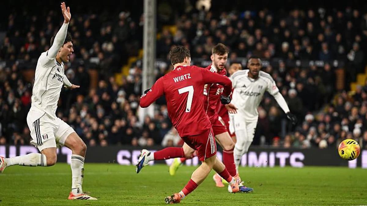 گل جنجالی ویرتز؛ چرا داور آفساید اعلام نکرد؟