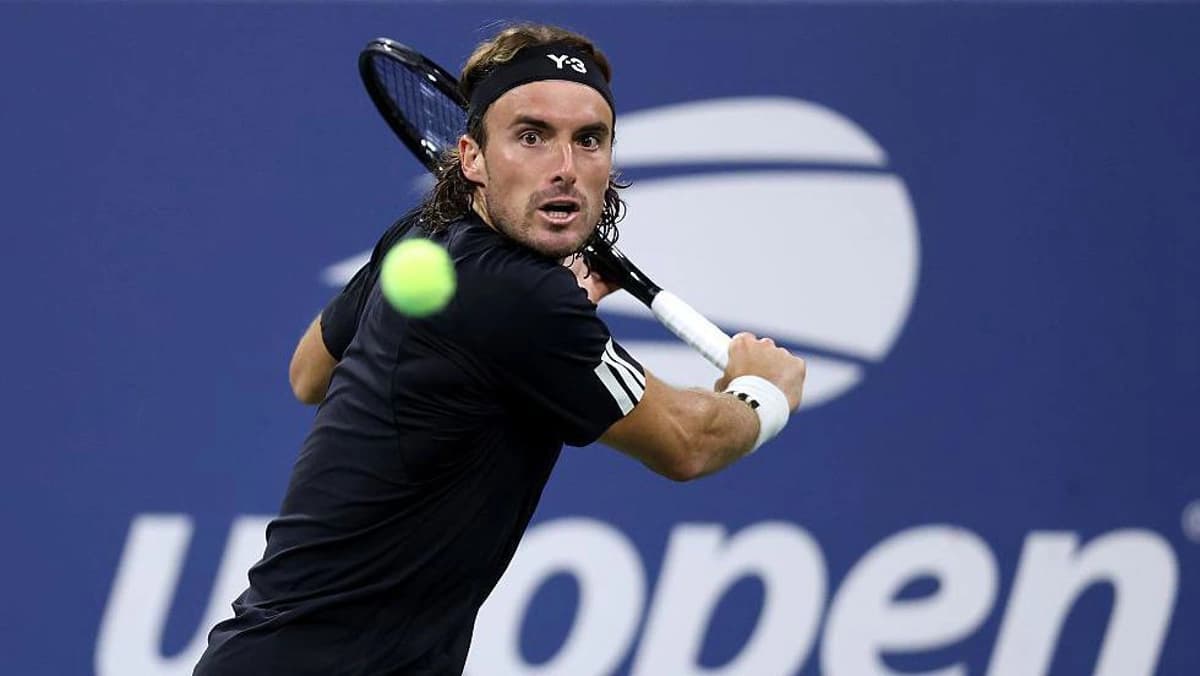 استفانوس تسیتسیپاس: فکر بازنشستگی به خاطر مصدومیت در فصل ۲۰۲۵ را داشتم