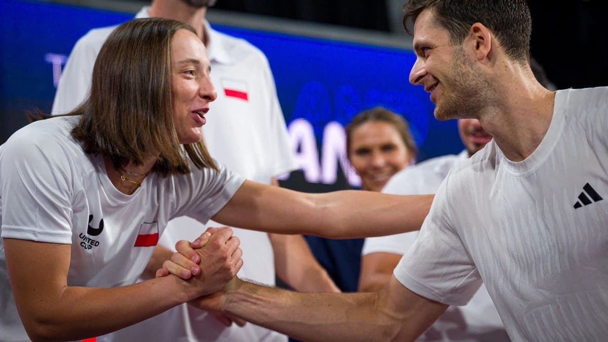 لهستان با شکست سوئیس نخستین قهرمانی خود در یونایتد کاپ را جشن گرفت