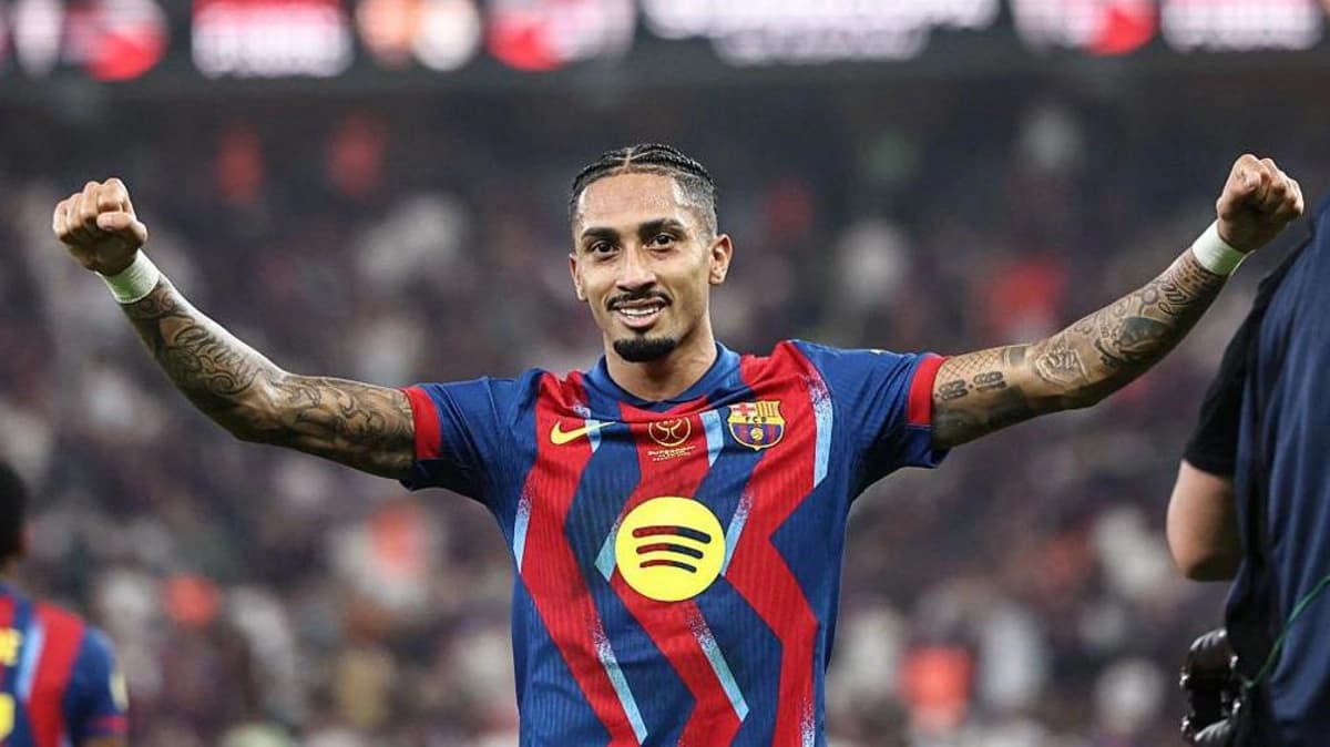 رافینیا: «اگر فلیک نیامده بود از بارسا می‌رفتم» – اوج‌گیری ستاره برزیلی با حضور هانسی فلیک