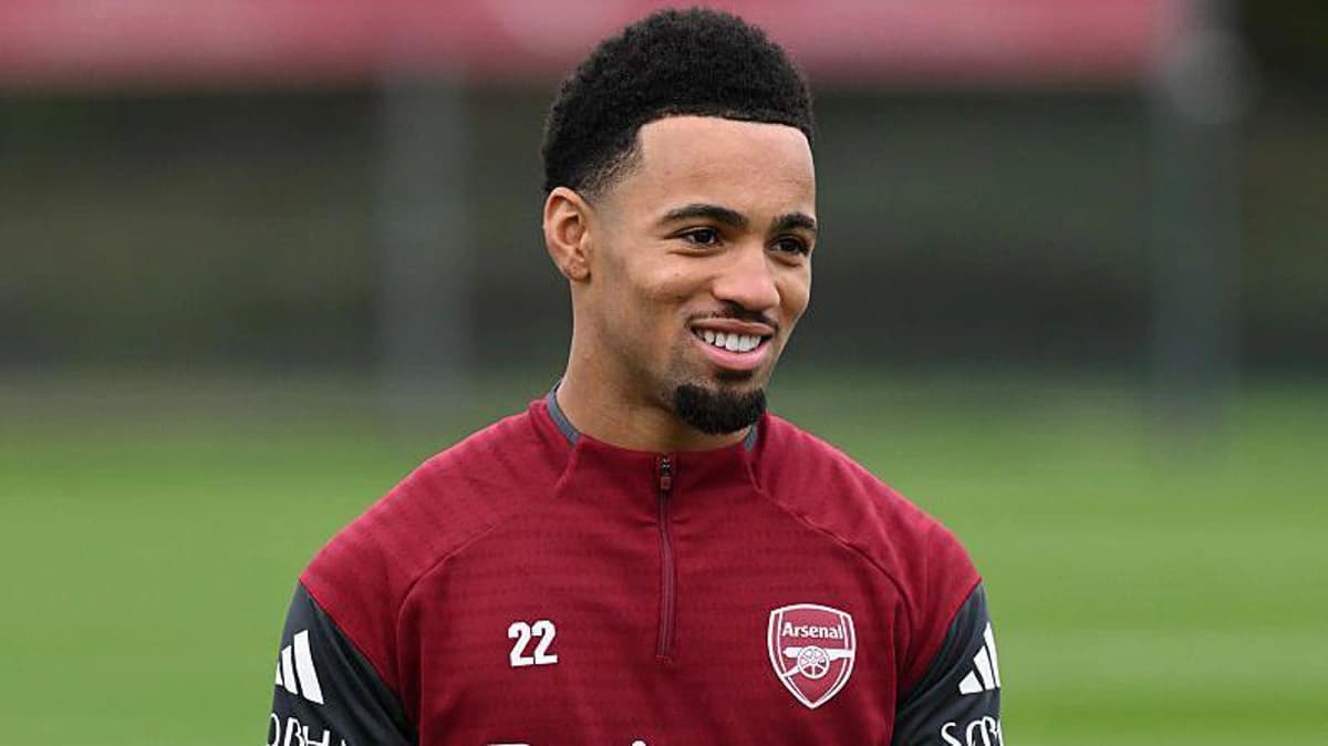 اتان نوانری از آرسنال به صورت قرضی به مارسی پیوست