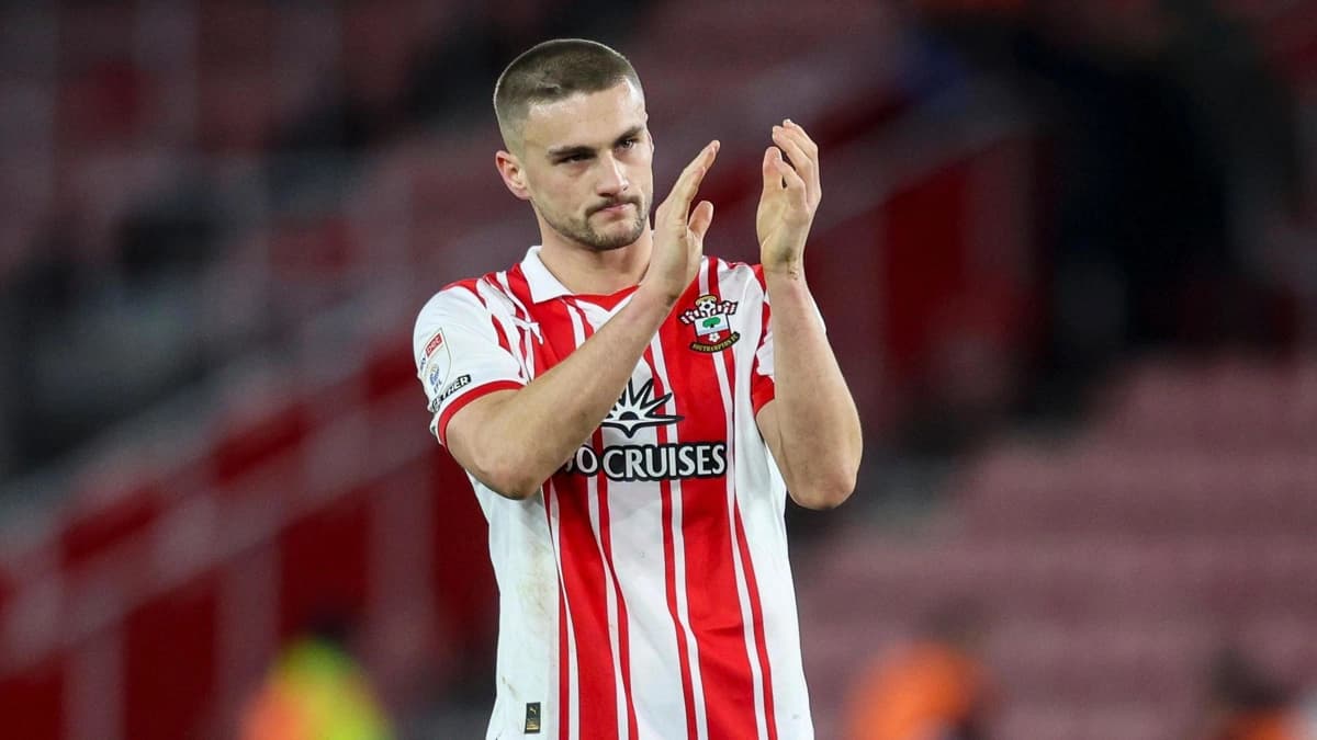 رد پیشنهاد قرضی وستهام برای جذب هاروود-بلیس توسط ساوتهمپتون