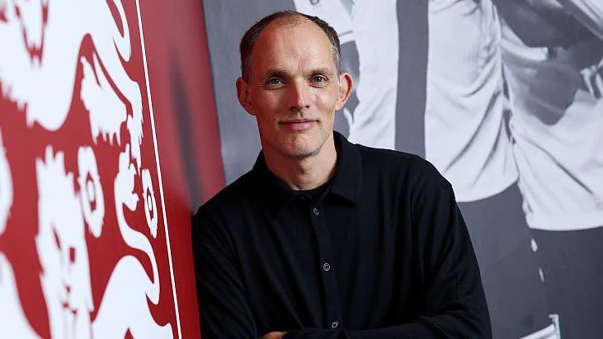 تمدید قرارداد توخل با تیم ملی انگلیس؛ ذوق اتحادیه فوتبال و یادآوری اشتباه با کاپلو