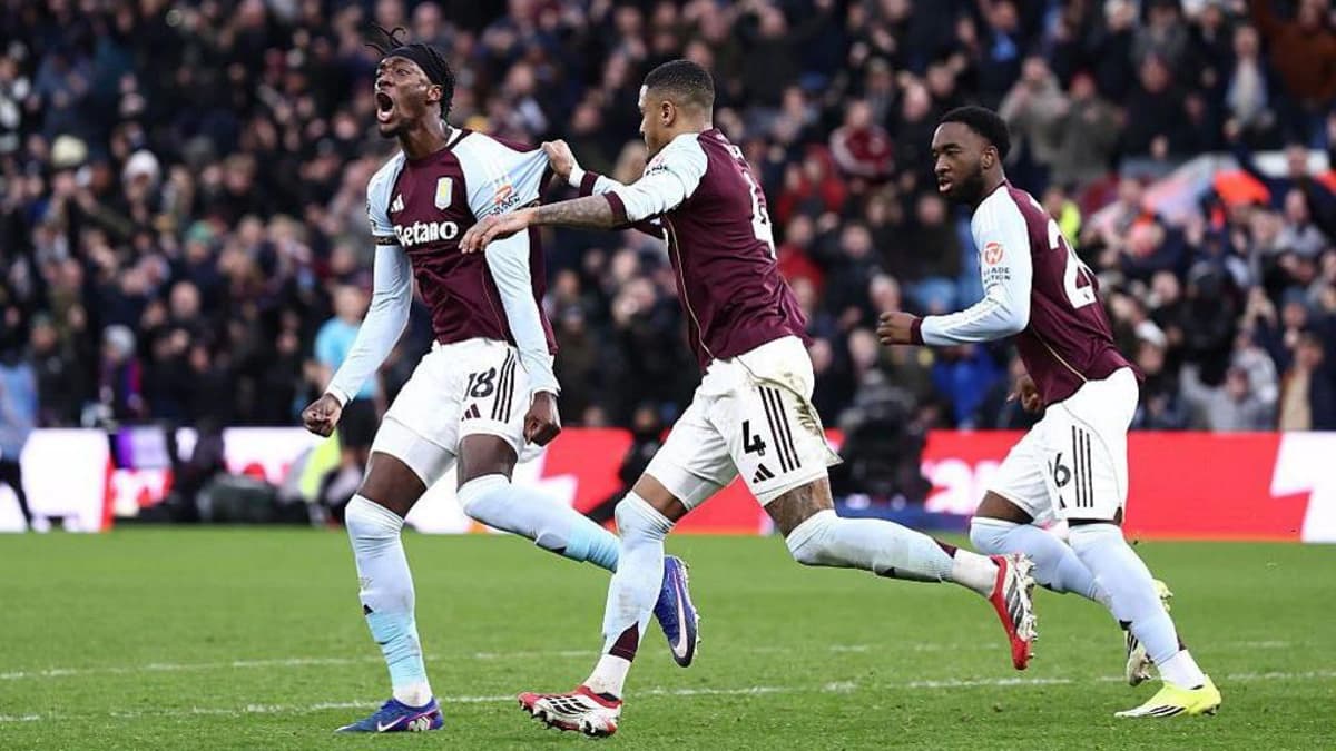 درخشش تامی آبراهام در بازگشت به استون ویلا؛ یک امتیاز ارزشمند مقابل لیدز یونایتد