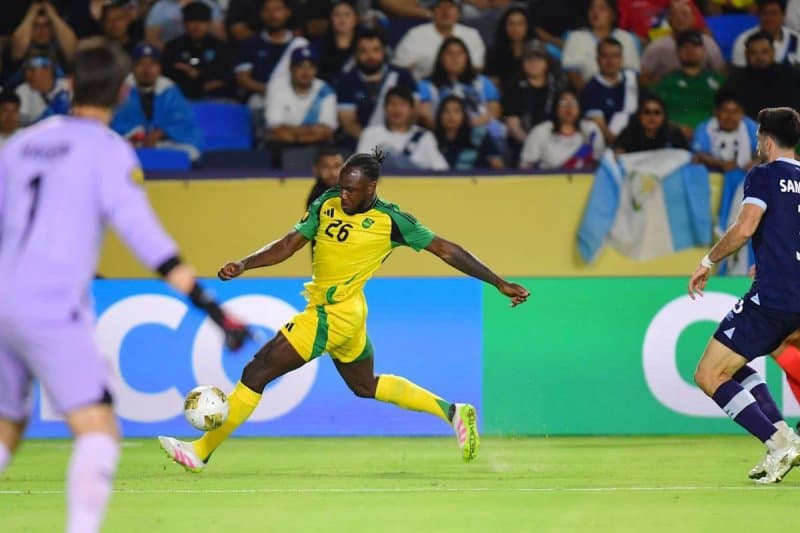 بازگشت دیدنی میکائیل آنتونیو پس از تصادف وحشتناک