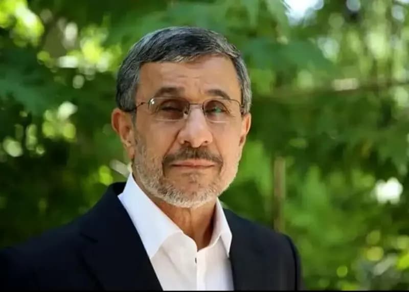 تکذیب شایعه ترور محمود احمدی‌نژاد