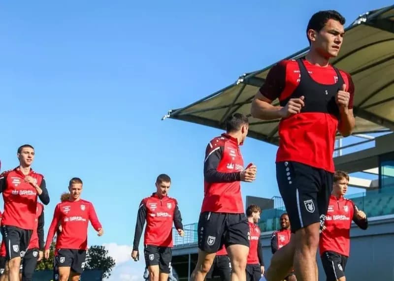 خداحافظی احساسی رستم آشورماتوف با روبین کازان؛ مدافع ازبکستانی در آستانه پیوستن به استقلال