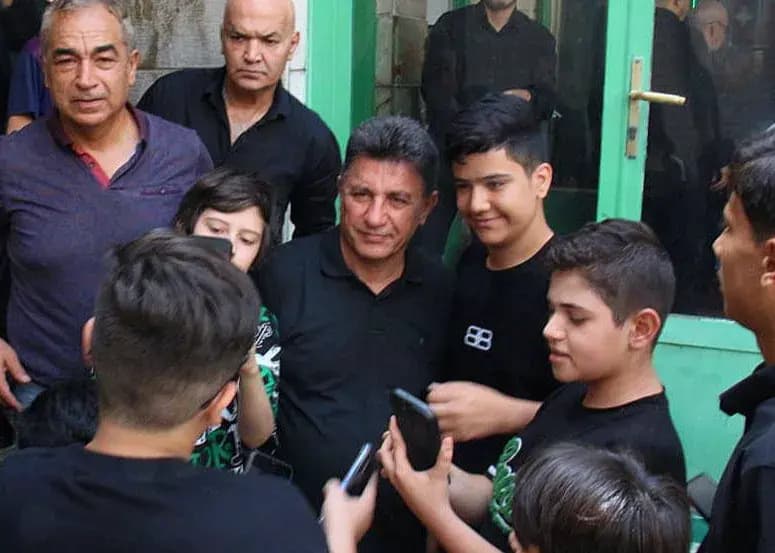 حضور پررنگ سرمربی تیم ملی فوتبال ایران در مراسم‌ نذری و عزاداری ایام محرم