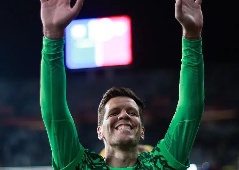 تمدید قرارداد شزنی با بارسلونا تا سال 2027