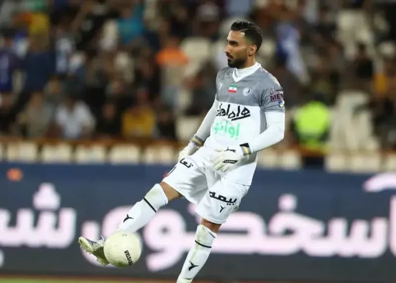 احتمال بازگشت سینا سعیدی‌فر به استقلال؛ گزینه مورد علاقه ساپینتو