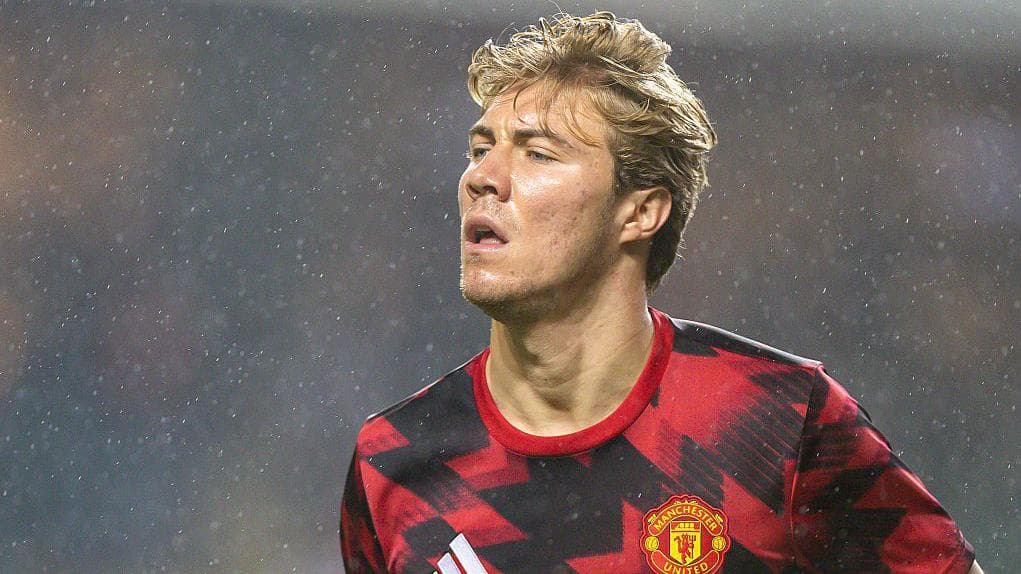 آیا راسموس هویلوند پاسخ منچستریونایتد به بحران مهاجم است؟