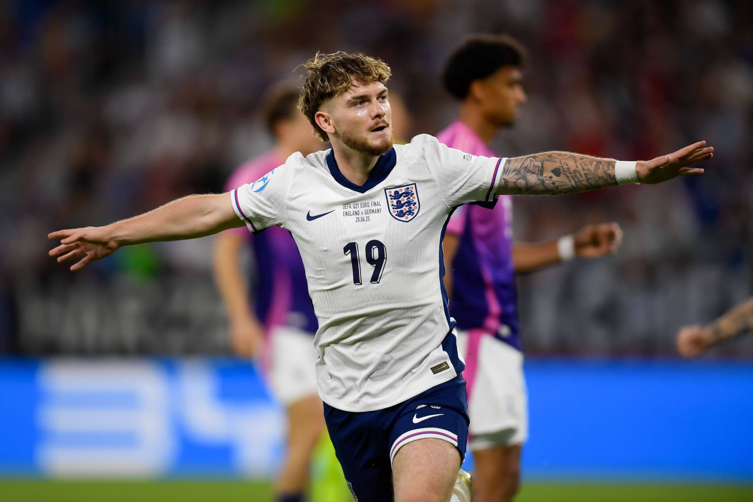 شکست انتقال گیبز-وایت؛ تاتنهام به سراغ هاروی الیوت می‌رود