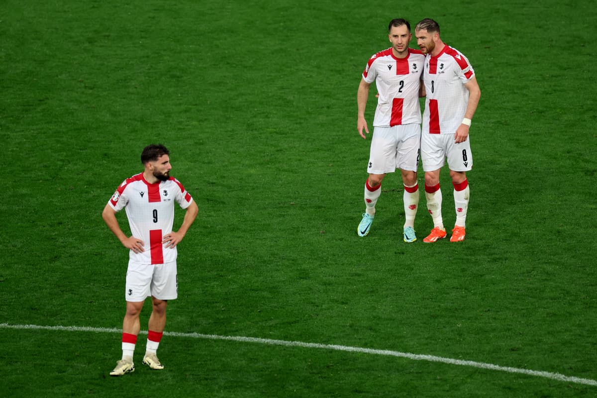 بررسی انتقال احتمالی بازیکن لیون به بولونیا و سرنوشت دان ندوی