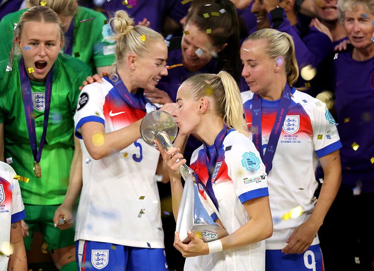 درخشش کلویی کلی و قهرمانی تیم ملی فوتبال زنان انگلیس در یورو ۲۰۲۵