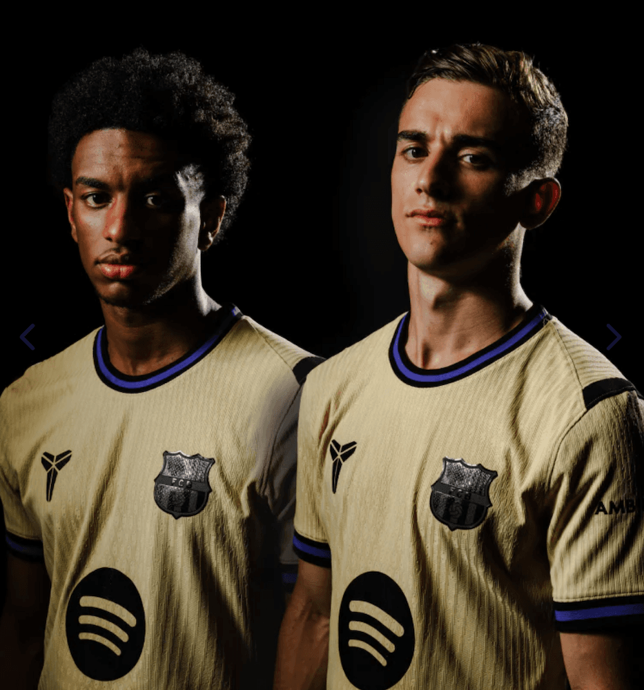 رونمایی بارسلونا از پیراهن دوم الهام‌گرفته از کوبی برایانت برای فصل ۲۰۲۵/۲۰۲۶