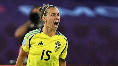 منچستر یونایتد هافبک سوئدی را از بایرن مونیخ به خدمت گرفت