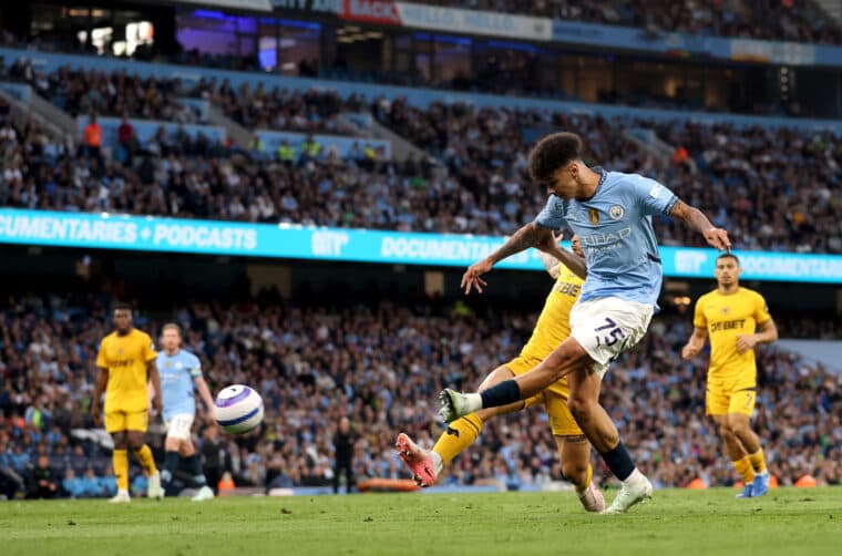 تمدید قرارداد نیکو اورایلی با منچسترسیتی؛ مقابله با پیشنهادات لیگ برتر و بایرلورکوزن