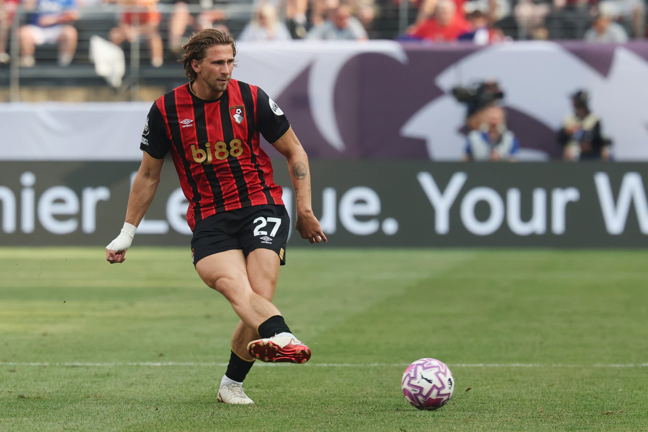 آیا ایلیا زبارنی گزینه مناسبی برای تاتنهام هاتسپر است؟