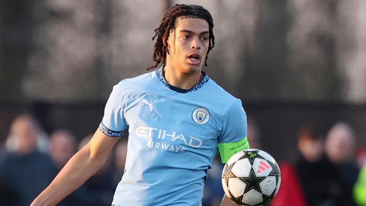 مدافع منچسترسیتی، سیمپسون-پوسی در آستانه انتقال قرضی به سلتیک