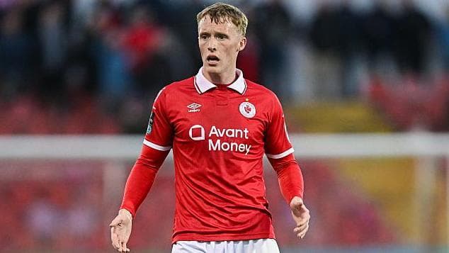 جیک دویل-هیز، هافبک ایرلندی، به اکستر سیتی پیوست