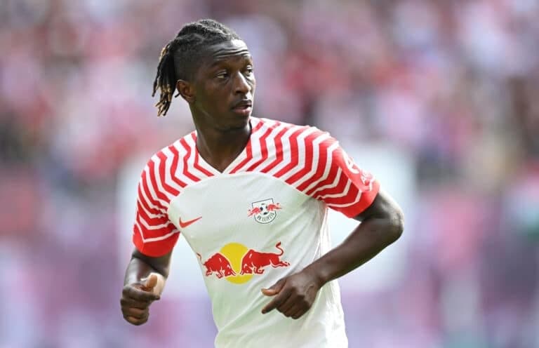 زیر نظر گرفتن آمادو حیدارا توسط رم برای تقویت خط میانی