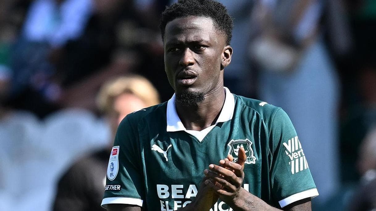 واکنش باشگاه پلیموث آرگیل به توهین‌های شدید علیه برندان وایردو پس از بازی مقابل بارنزلی