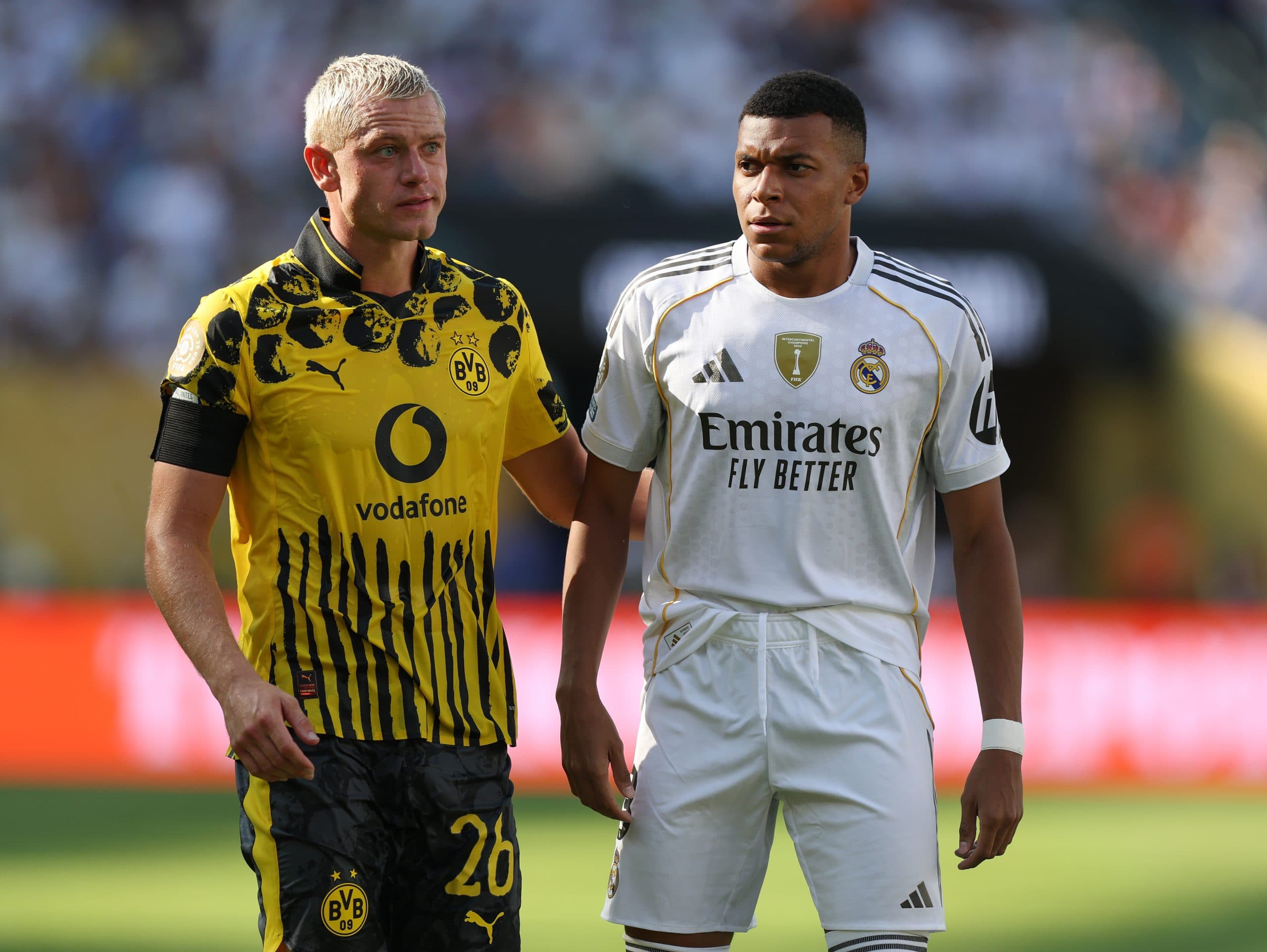 علاقه وولوز و ساندرلند به جذب یولیان رایرسون از دورتموند