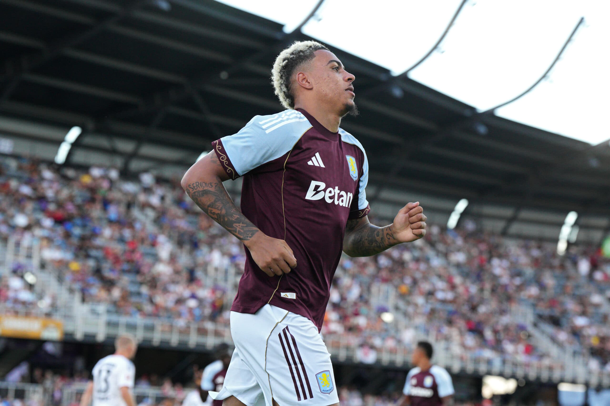 چلسی به شدت به مورگان راجرز علاقه‌مند است؛ او چه چیزی به استمفورد بریج خواهد آورد؟