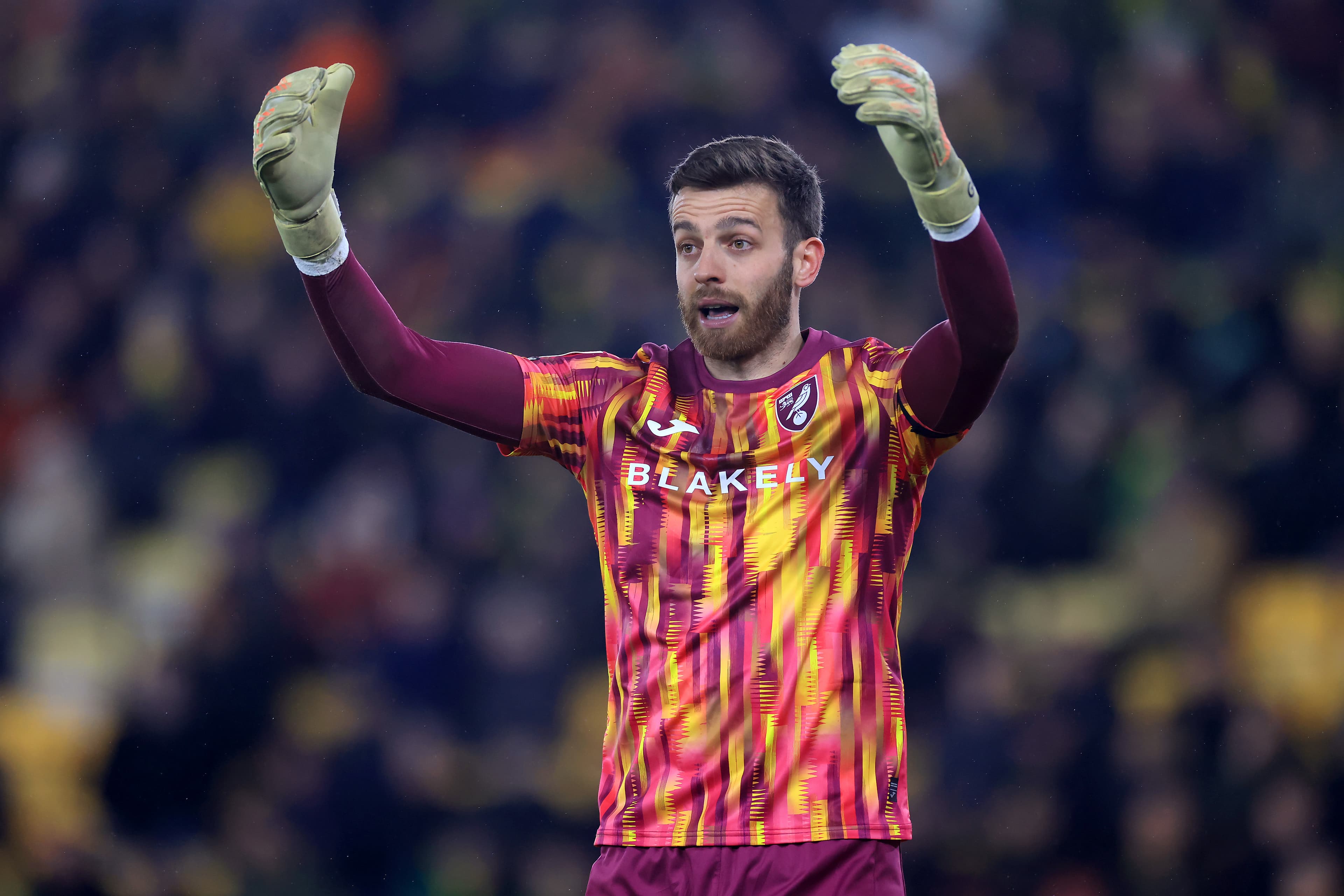 آنگوس گان به ناتینگهام فارست پیوست