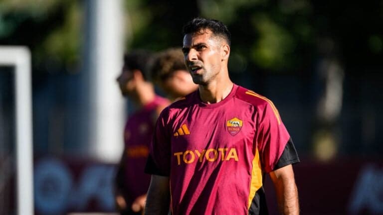 گالاتاسرای به دنبال خرید زکی چلیک