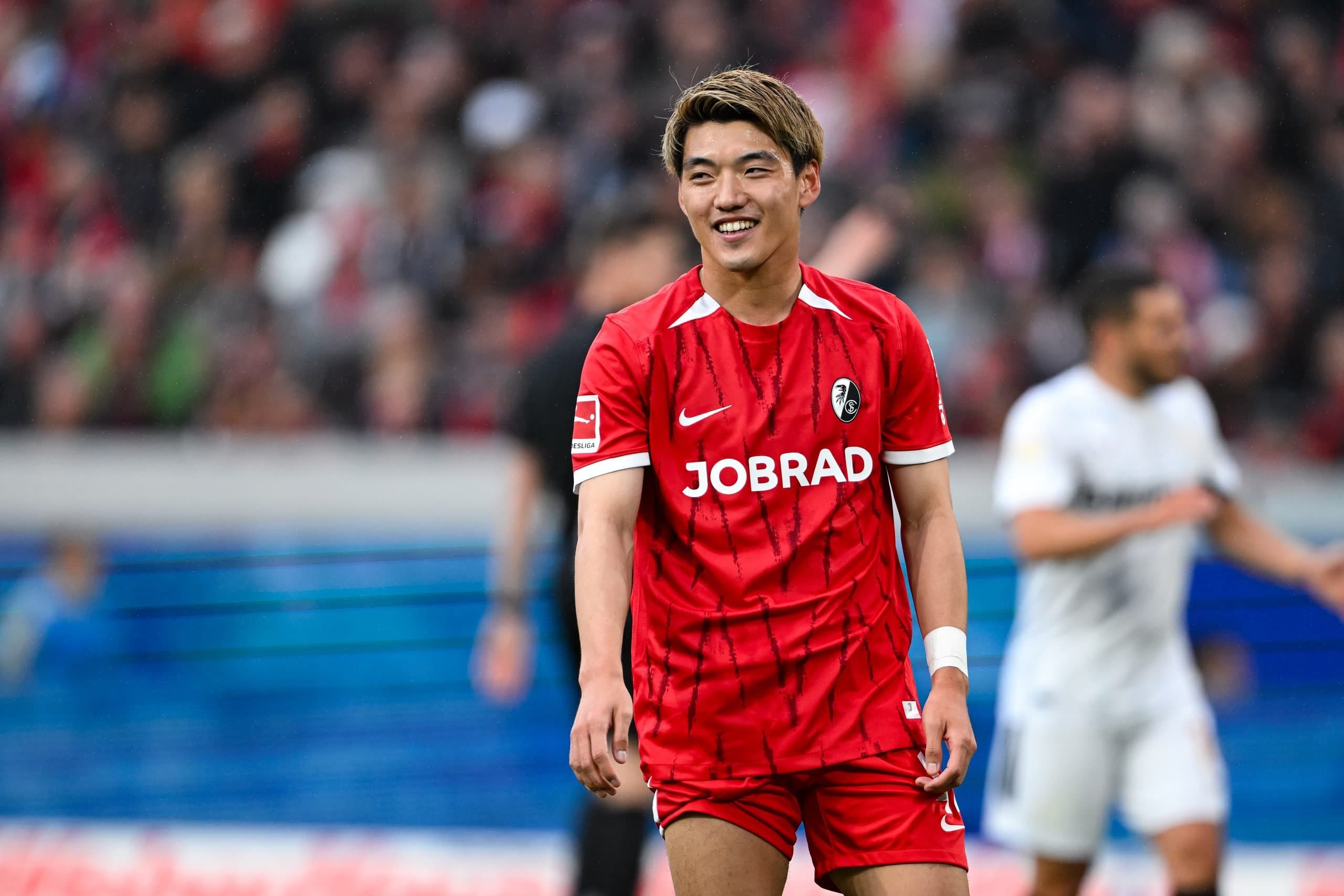 ریتسو دوان با قراردادی ۲۲ میلیون یورویی به آینتراخت فرانکفورت پیوست