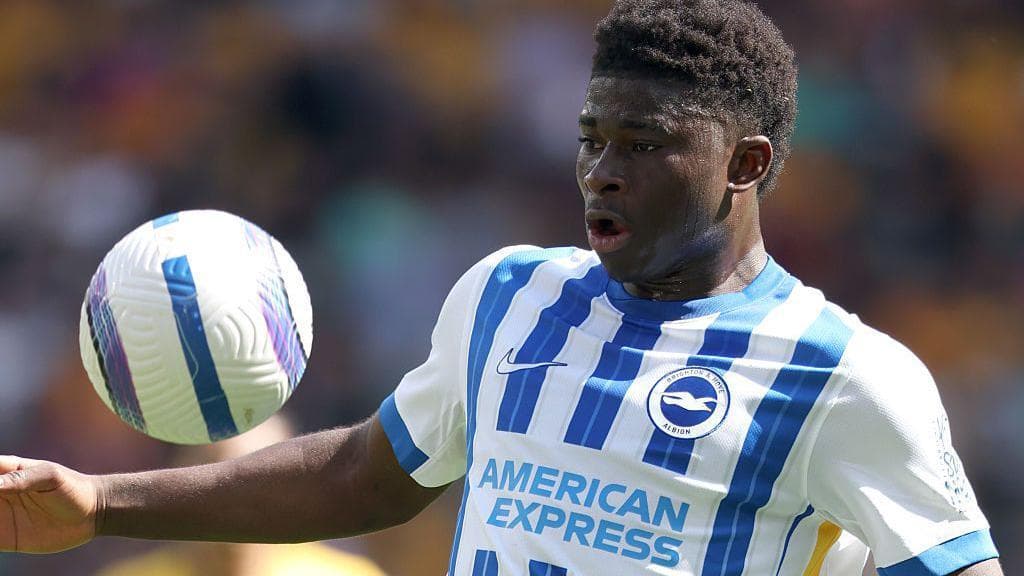 تمایل منچستریونایتد به جذب کارلوس بالبا؛ انتقالی بسیار پرهزینه